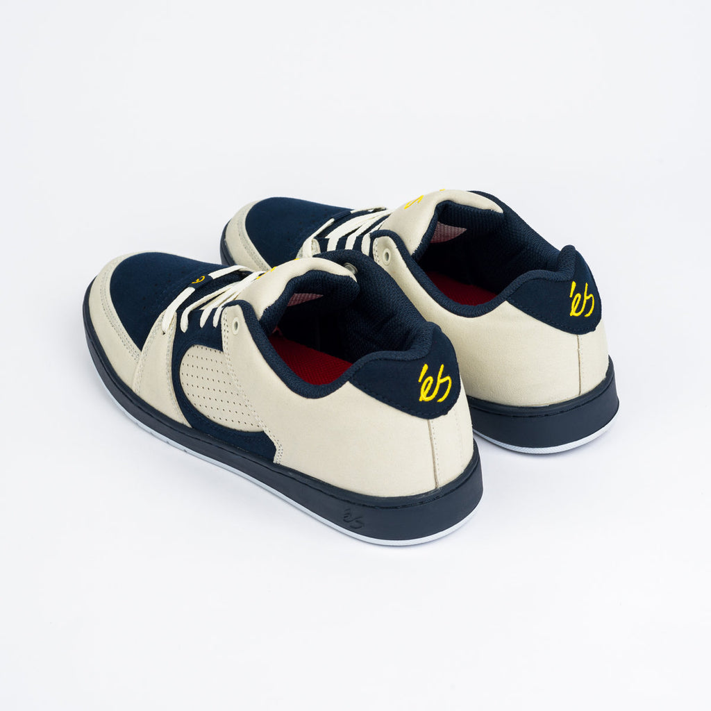 eŚ Accel Slim Shoes