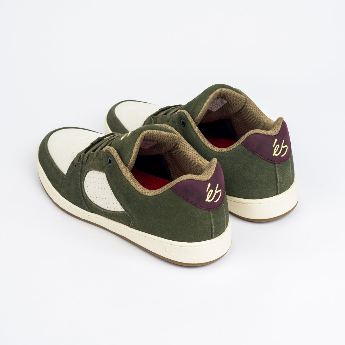 eŚ Accel Slim Shoes