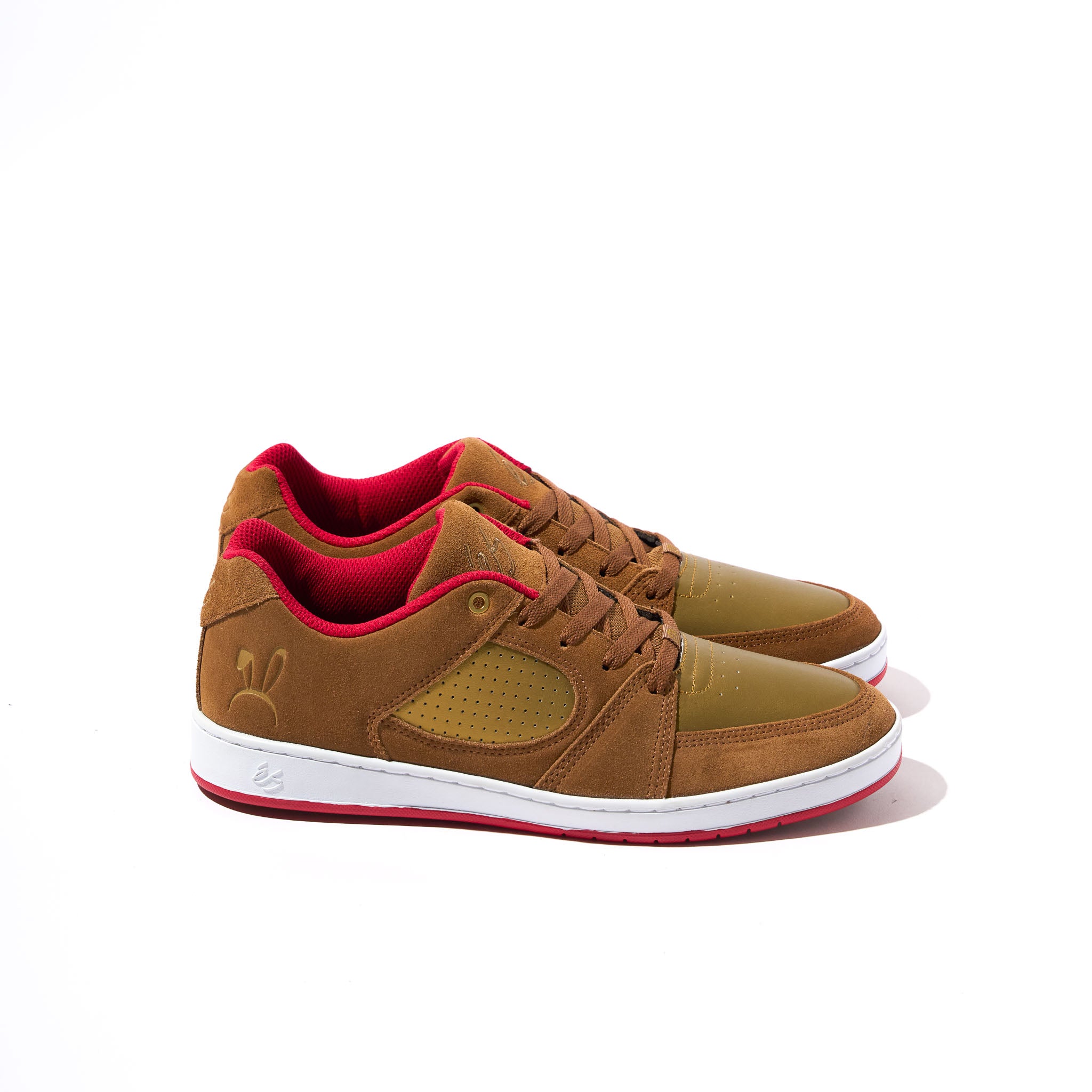 eŚ Accel Slim Shoes